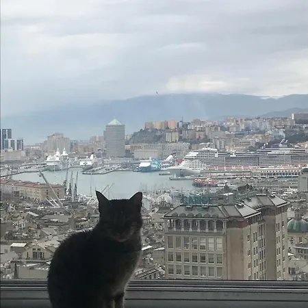 Penthouse With Spectacular Sea And Views * Genua